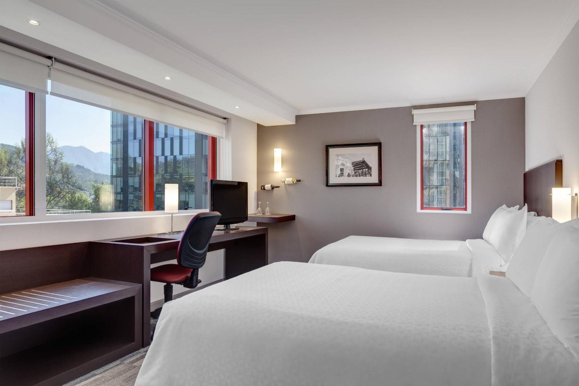 Four Points By Sheraton Сантьяго Экстерьер фото